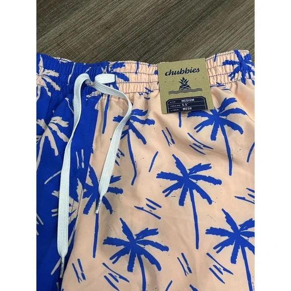 Chubbies Men's Swim Trunks Size Medium 5.5" Inseam Multi Color Mesh Shorts - Picture 3 of 7